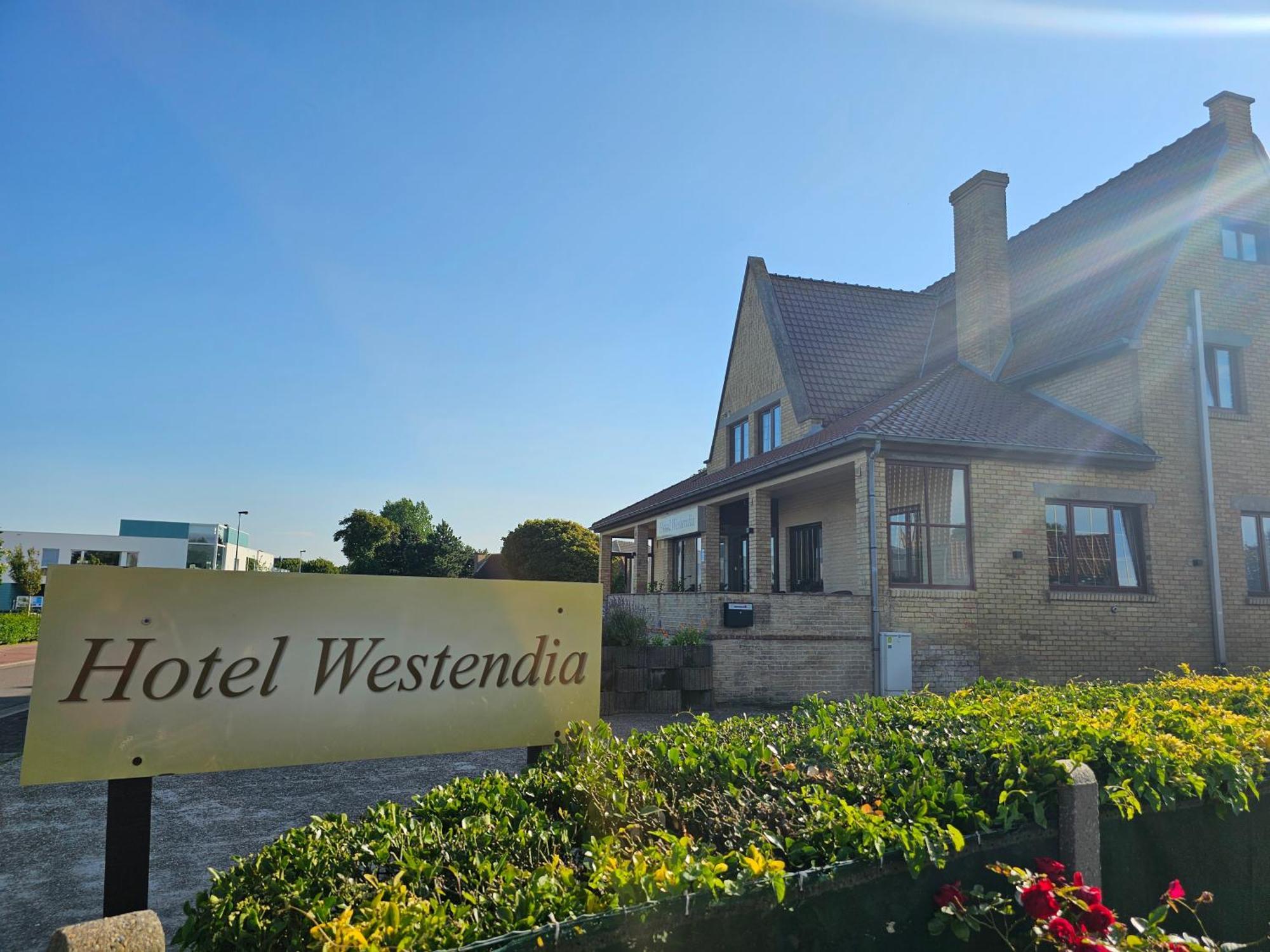 Hotel Westendia And Free Parking Top Breakfast Westende Luaran gambar